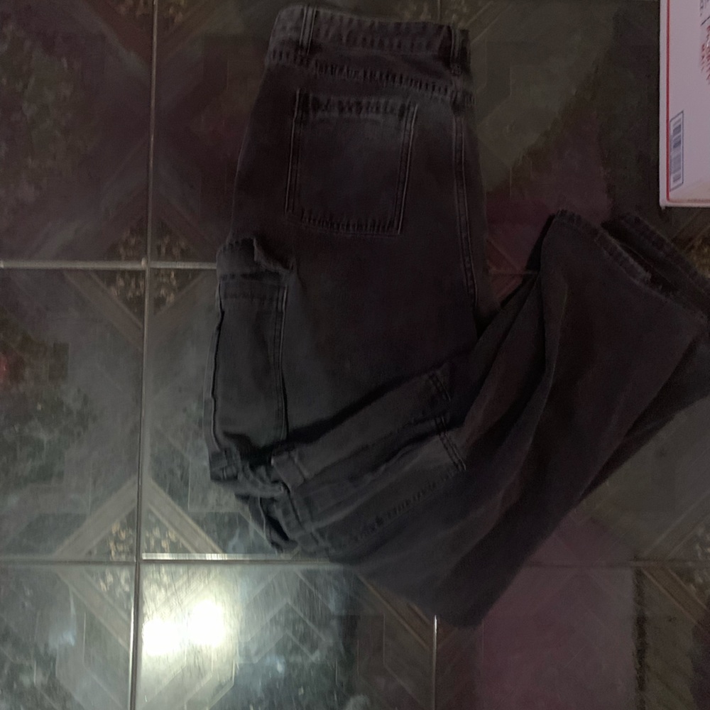 black cargo jeans
